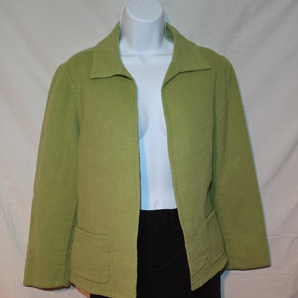 Elegant Women's Light Green Open Front Blazer